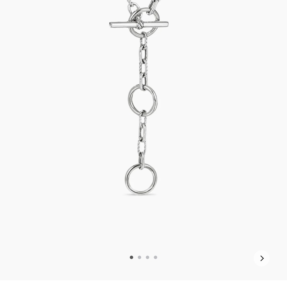 David yurman DY MadisoThree Ring Chain Necklace
Sterling Silver, 3mm